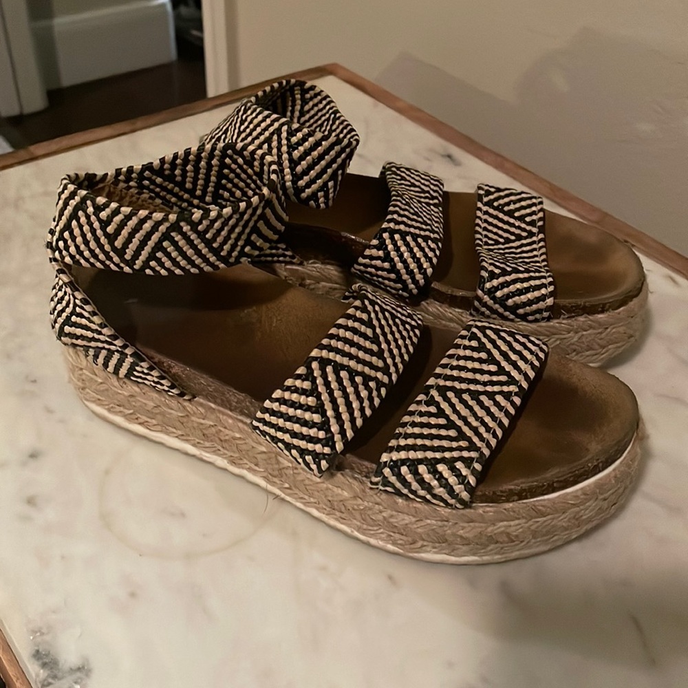 Steve Madden Platforms Size 5